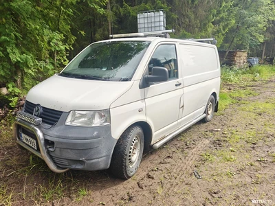 Volkswagen Transporter 2008, kuva 1/3