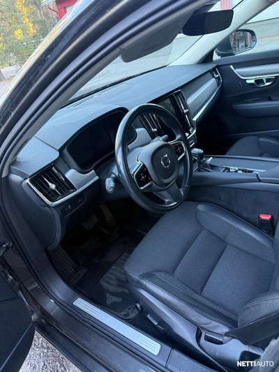 Volvo V90 D3 AWD Business aut 2018, kuva 6/12