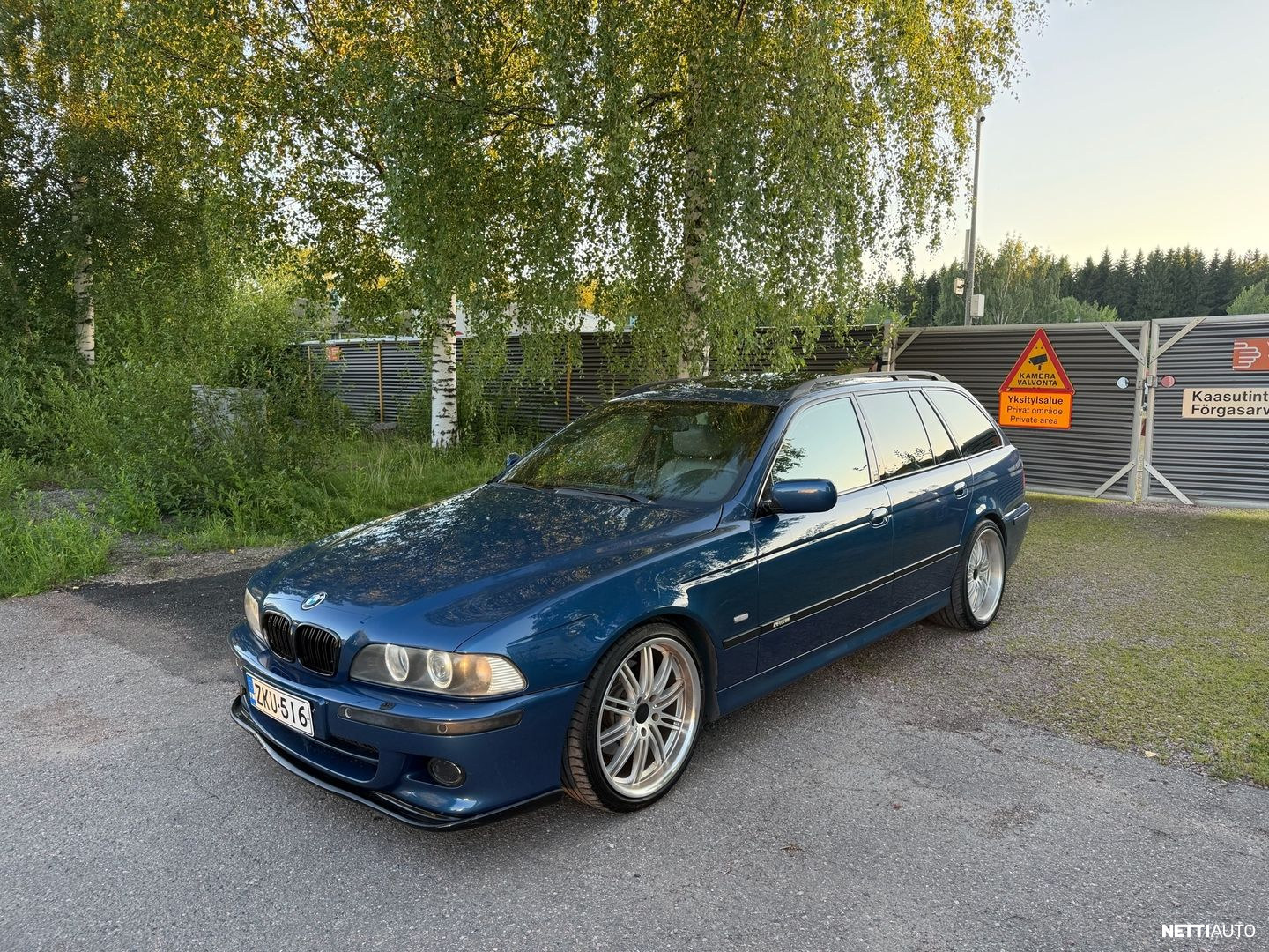 BMW 530