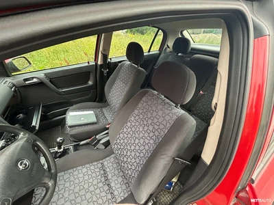 Opel Astra 2001, photo 7/11
