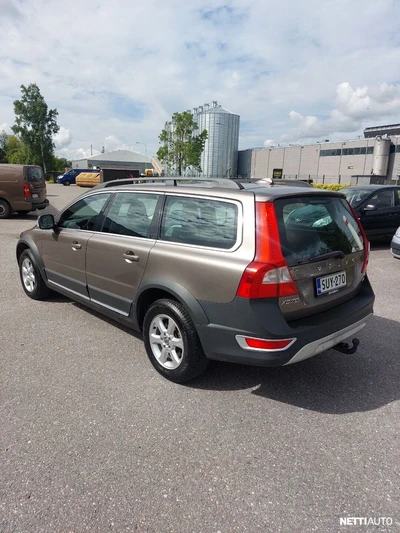 Volvo XC70 D5 S A AWD 2009, photo 4/6