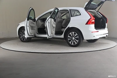 Volvo XC60 2021, kuva 7/10