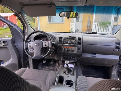 Nissan Navara 2008, photo 7/31