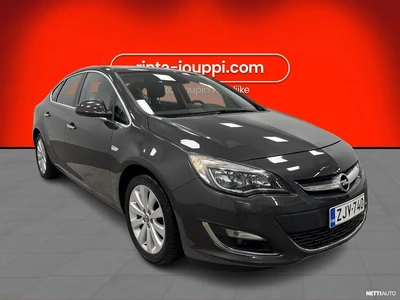 Opel Astra 2013, photo 4/10