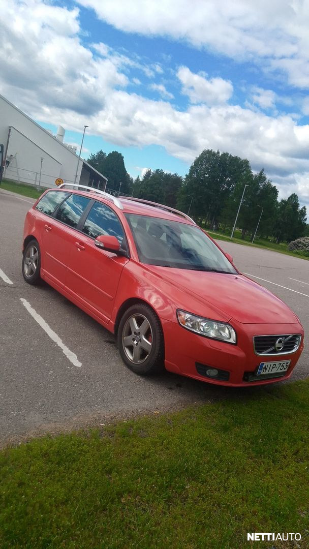 Volvo V50