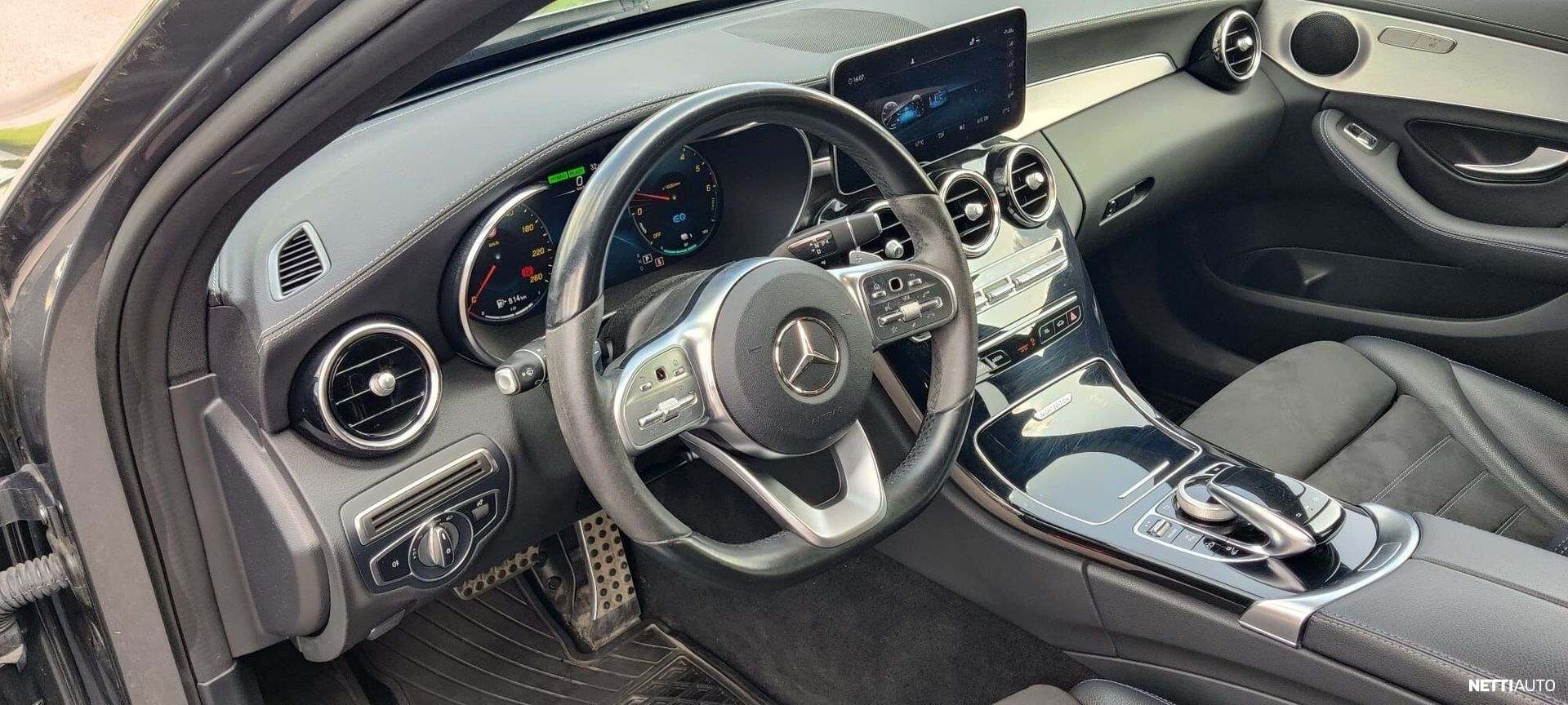 Mercedes-Benz C 2021, photo 6/7