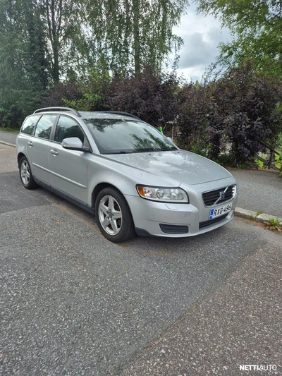 Volvo V50 2010, kuva 1/9