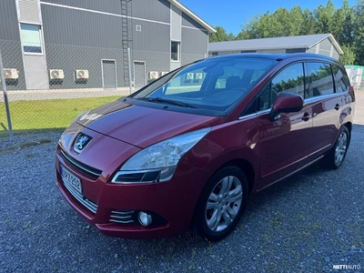 Peugeot 5008 2011, kuva 6/27