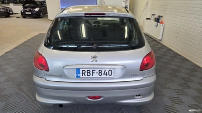 Peugeot 206 Trendy 1,4 3d 2006, kuva 5/30