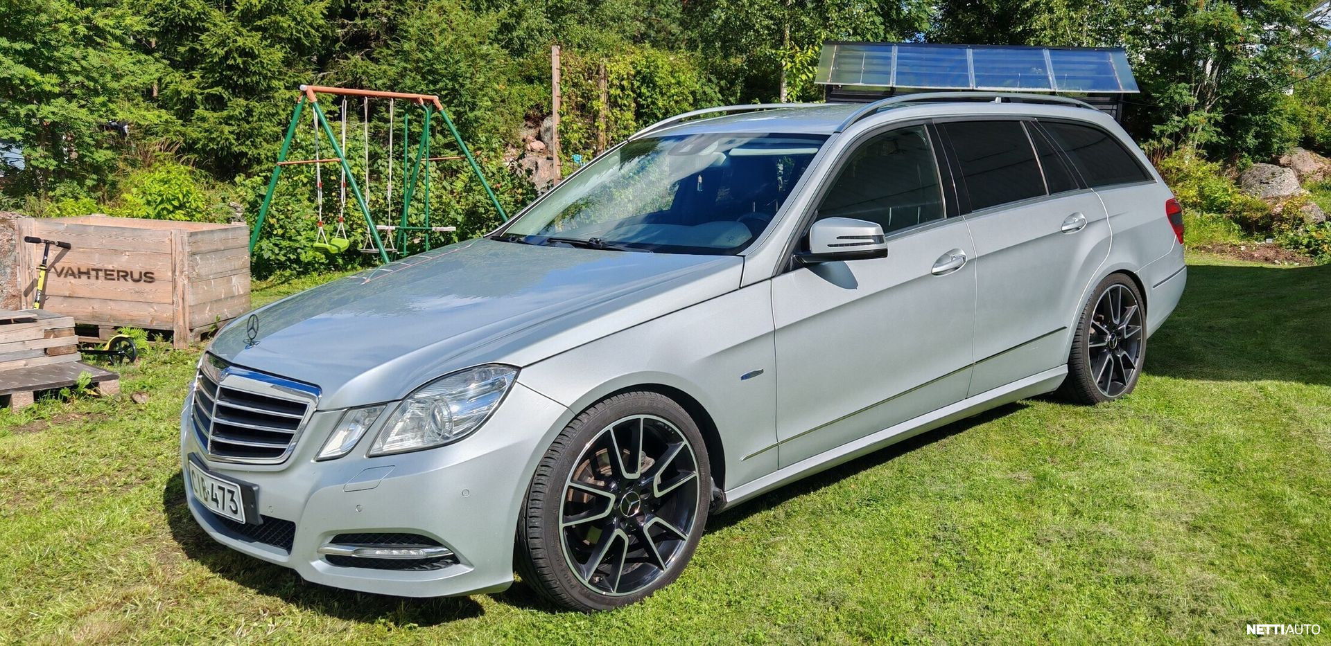 Mercedes-Benz E