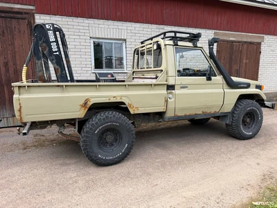 Toyota Land Cruiser BJ75 pickup 1987, kuva 3/9
