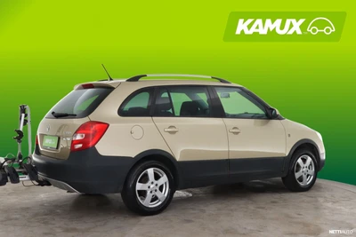 Skoda Fabia Combi 1,2 TSI 105 2011, kuva 2/29