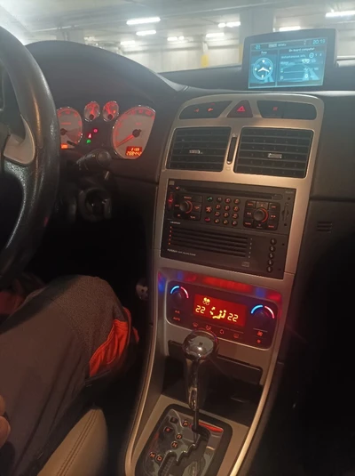 Peugeot 307 2005, kuva 6/7