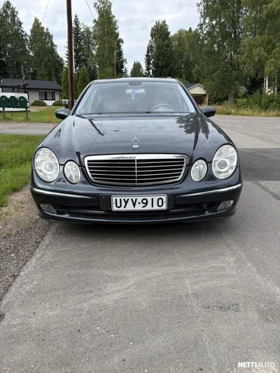 Mercedes-Benz E 2004, kuva 2/10