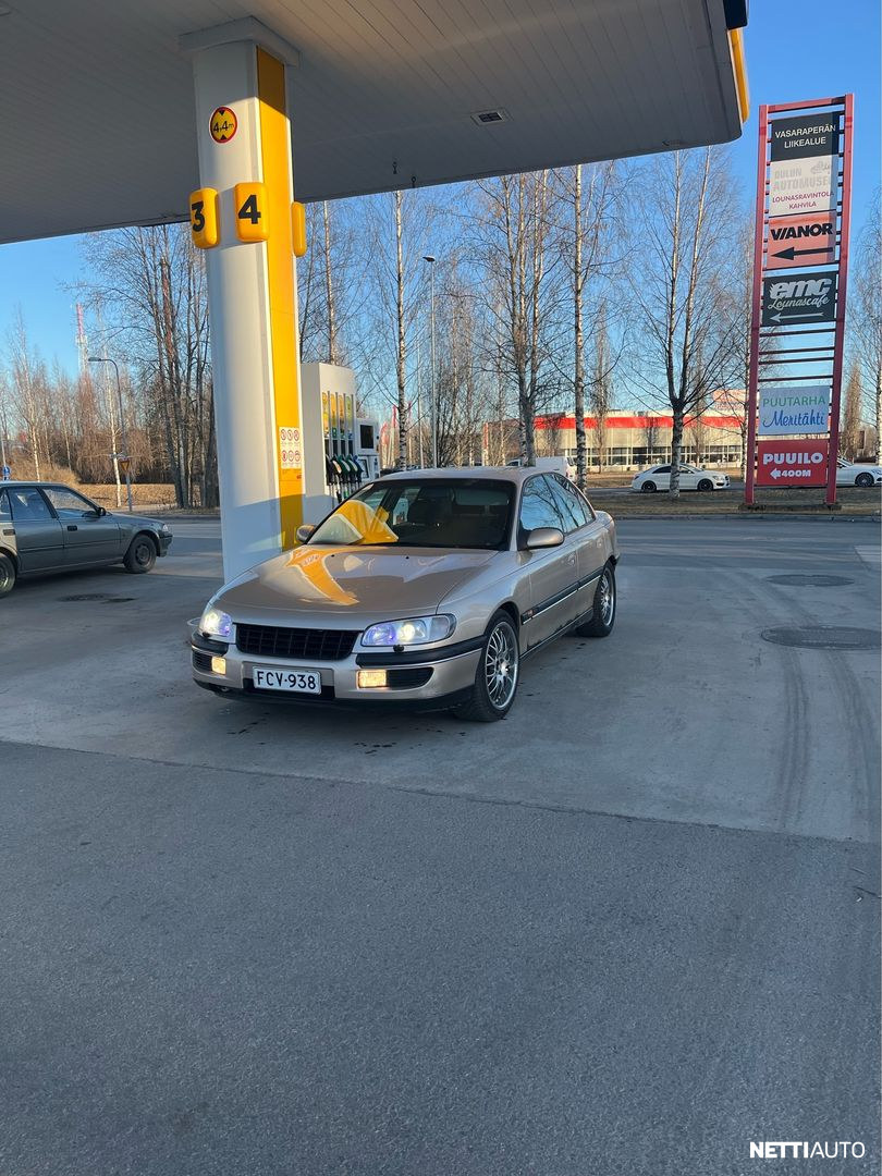Opel Omega