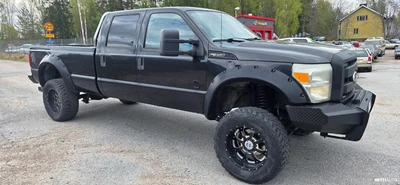 Ford F-350 Korotettu V8 6.7 2011, photo 2/16