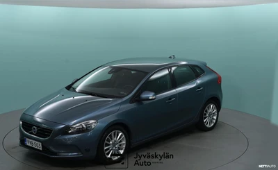 Volvo V40 T2 Business 2013, photo 1/22