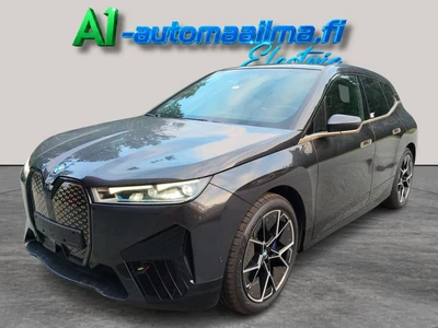 BMW iX xDrive50 Sport Package 2023, kuva 1/6