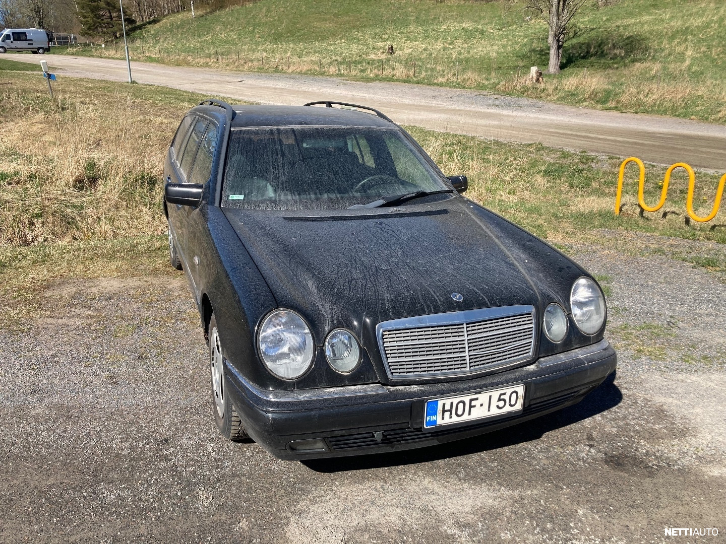 Mercedes-Benz E 240