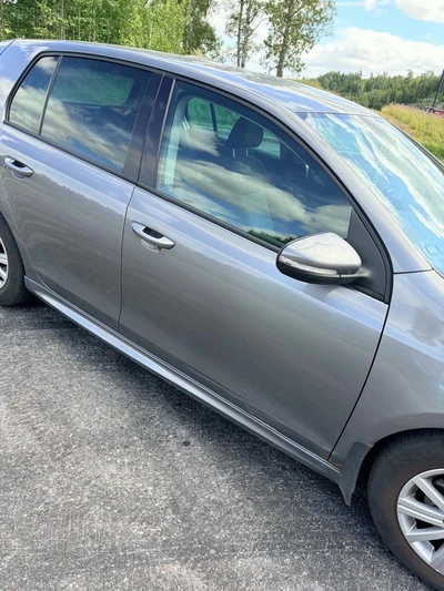 Volkswagen Golf 2010, kuva 6/24