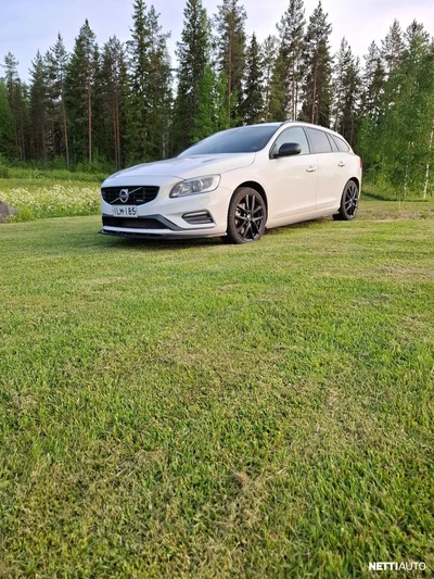 Volvo V60 2014, kuva 2/13