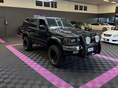 Toyota Hilux SURF 2000, kuva 1/38