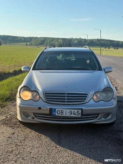 Mercedes-Benz C 200 2005, kuva 6/7