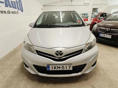 Toyota Yaris 2012, photo 5/10