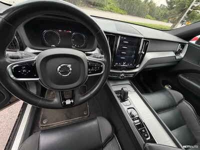 Volvo XC60 2020, kuva 6/6