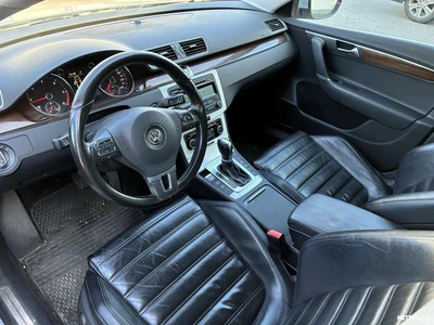 Volkswagen Passat 2011, kuva 6/9
