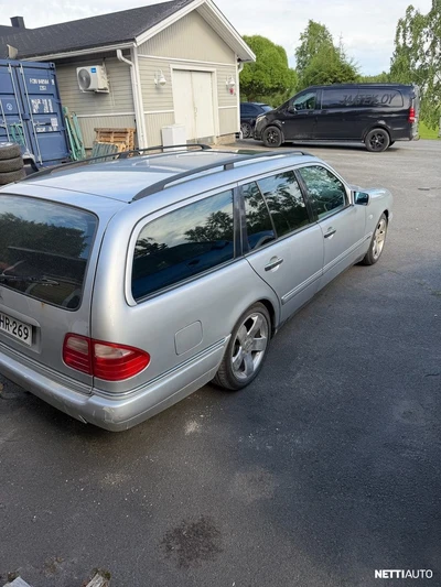 Mercedes-Benz E 1997, kuva 5/8