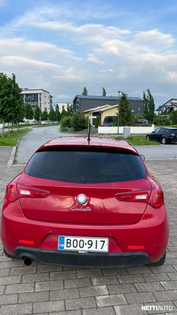 Alfa Romeo Giulietta 2011, kuva 6/11