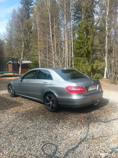 Mercedes-Benz E CDI BE Business 2009, photo 6/9