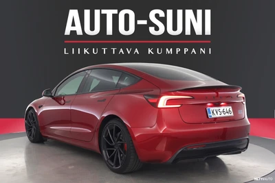 Tesla Model 3 Performance 2024, kuva 5/19