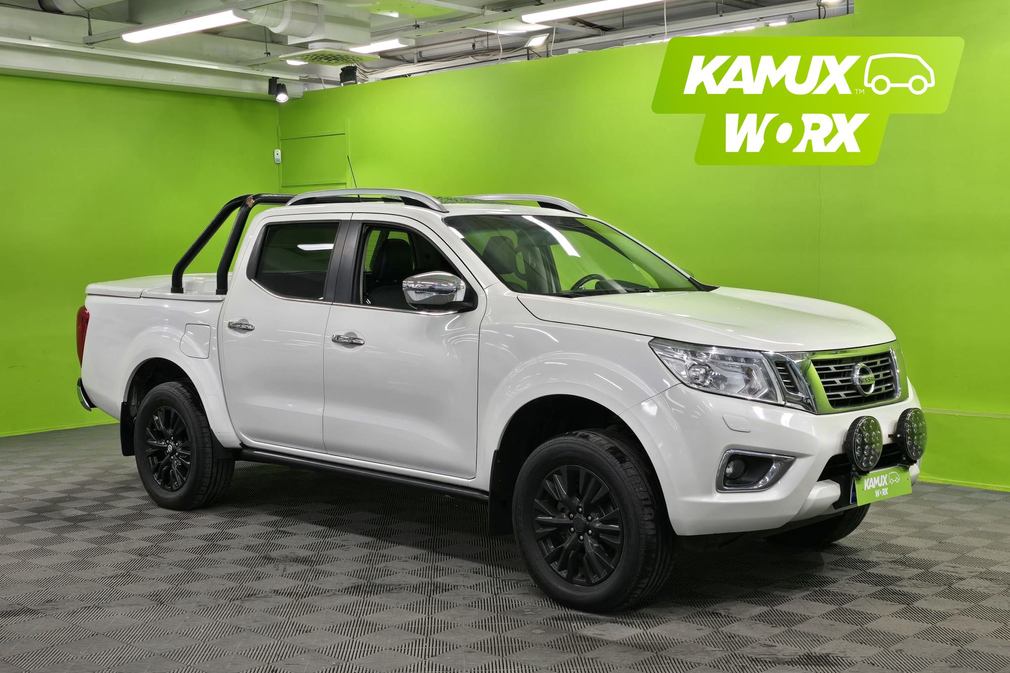 Nissan Navara Double Cab 2,3 dCi EURO6 190hp AT Tekna TREK-1°