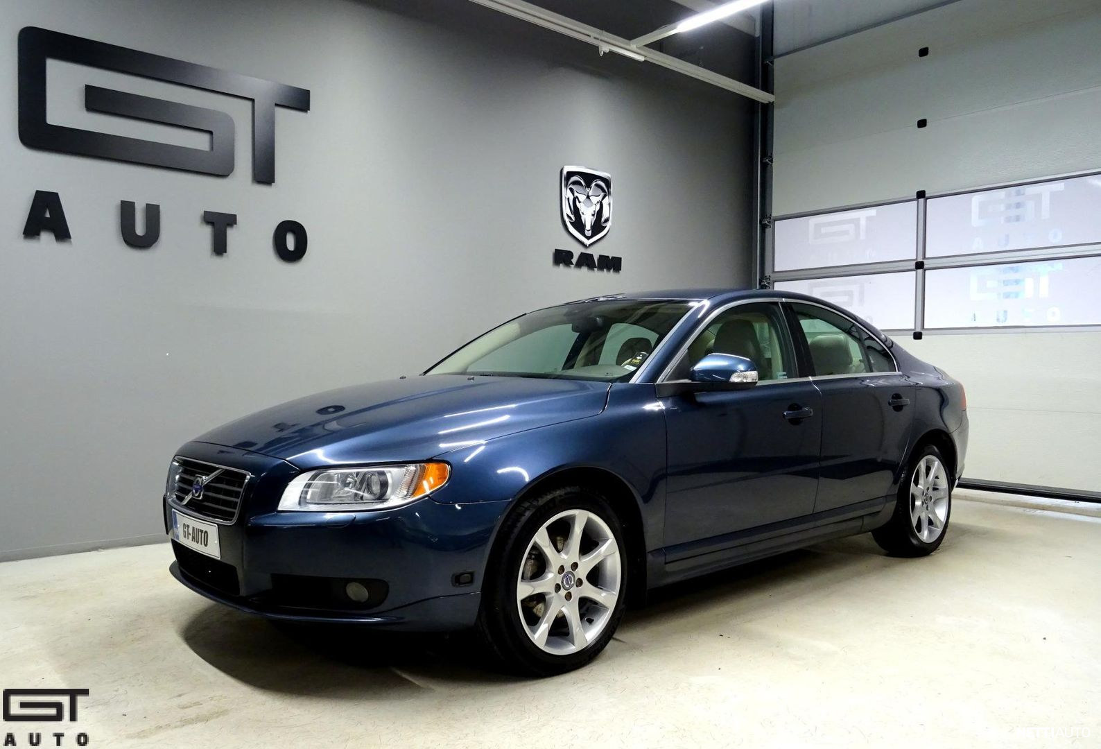 Volvo S80