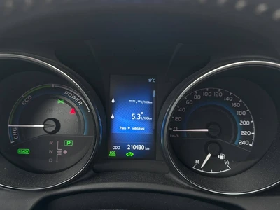 Toyota Auris 2018, kuva 4/5