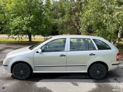 Skoda Fabia 2005, kuva 3/26