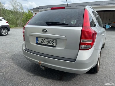 Kia Ceed 1,6 Active SW A/T 2010, kuva 3/8