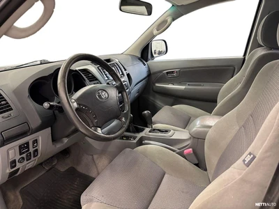 Toyota Hilux 2011, photo 7/32