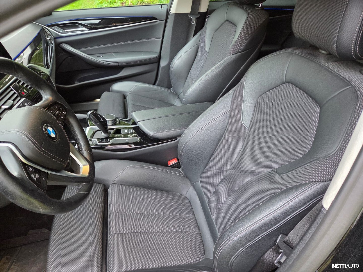 BMW 520 2020, photo 5/8