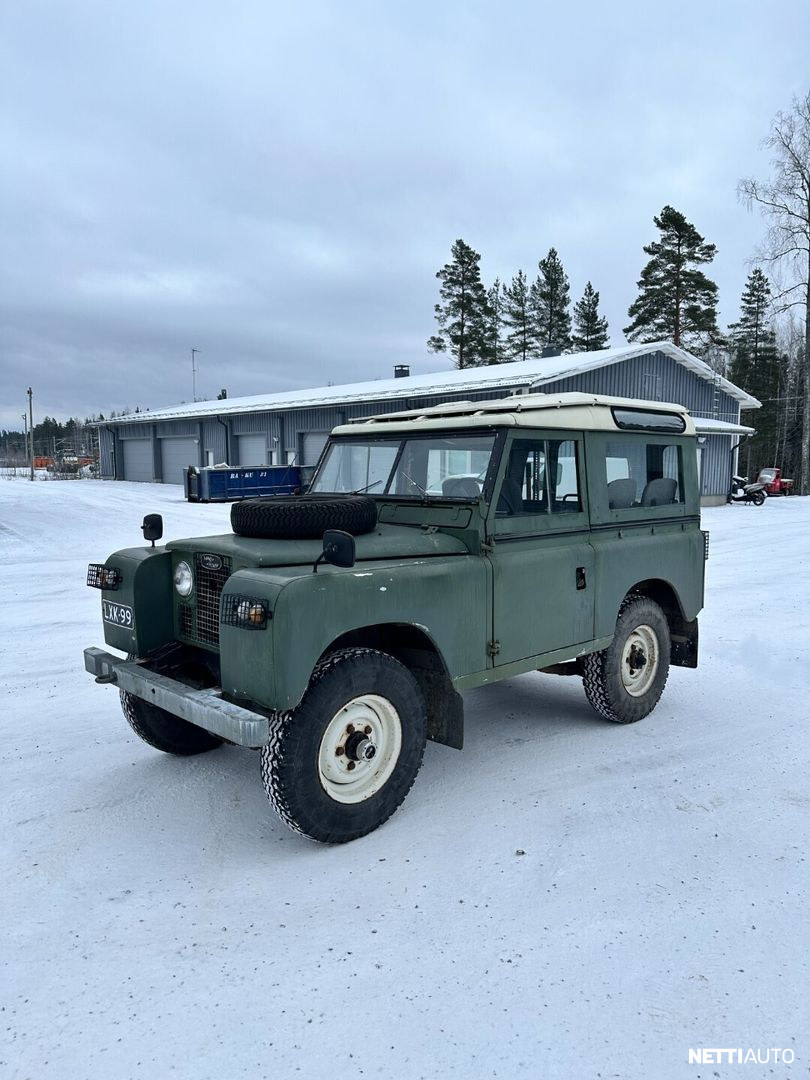 Land Rover 88