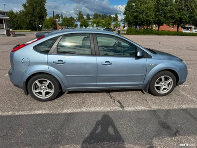 Ford Focus 2007, photo 4/13