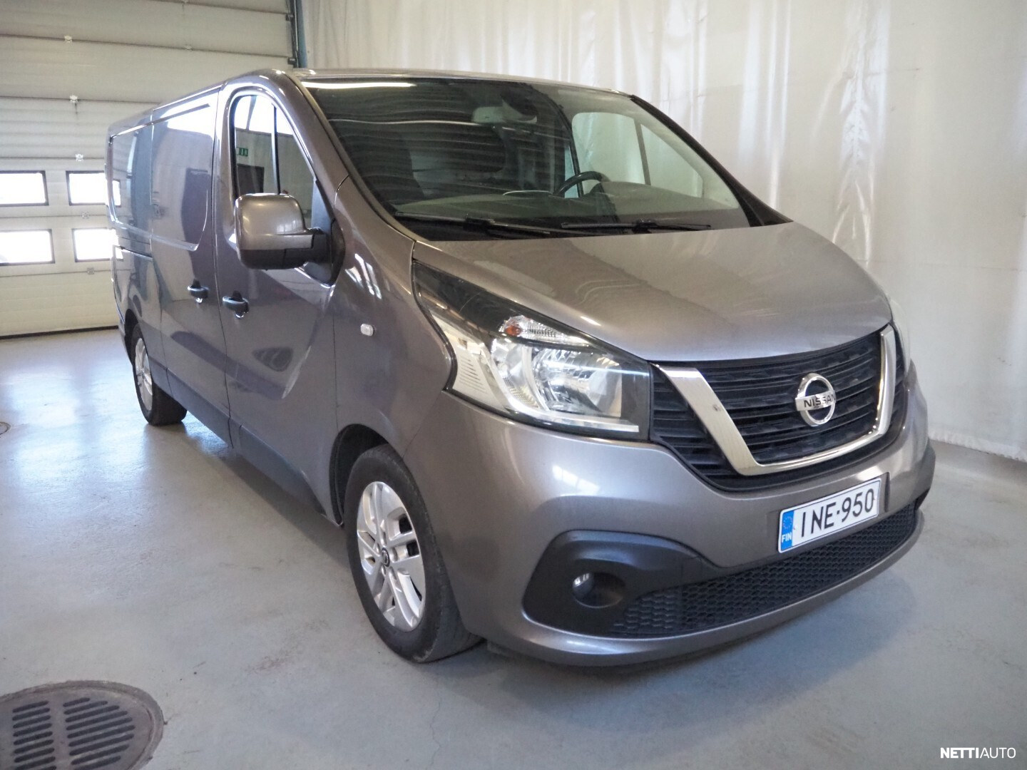 Nissan NV300