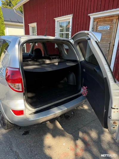 Toyota RAV4 2007, photo 7/17