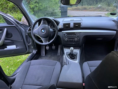 BMW 116 2010, kuva 7/11