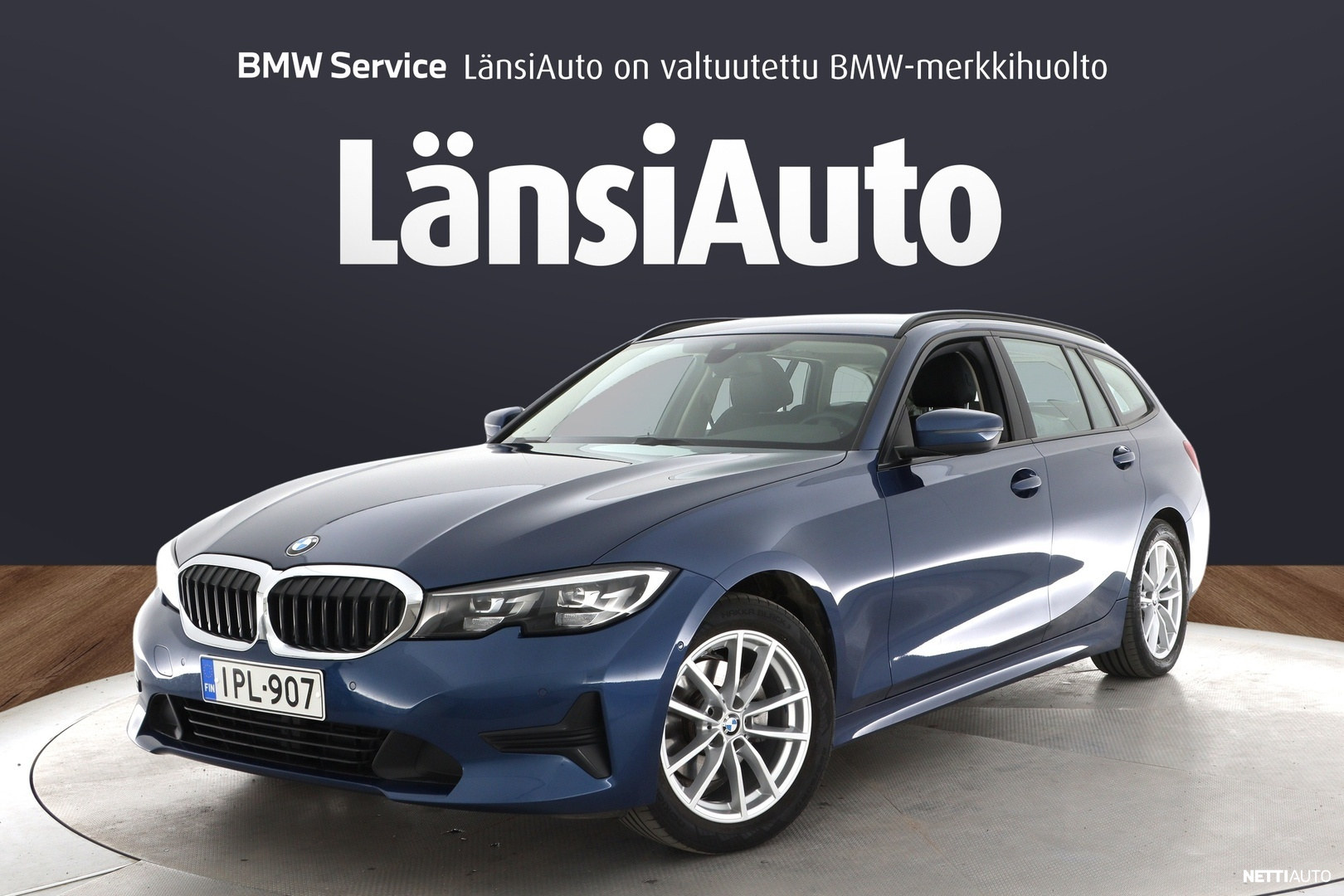 BMW 320
