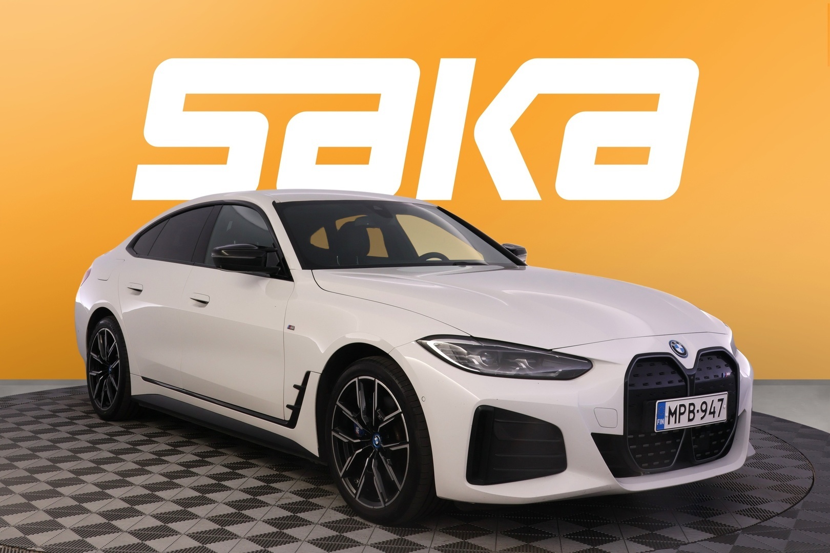 BMW i4 M50