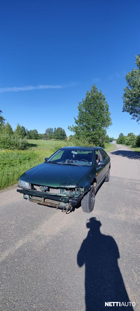 Nissan Almera