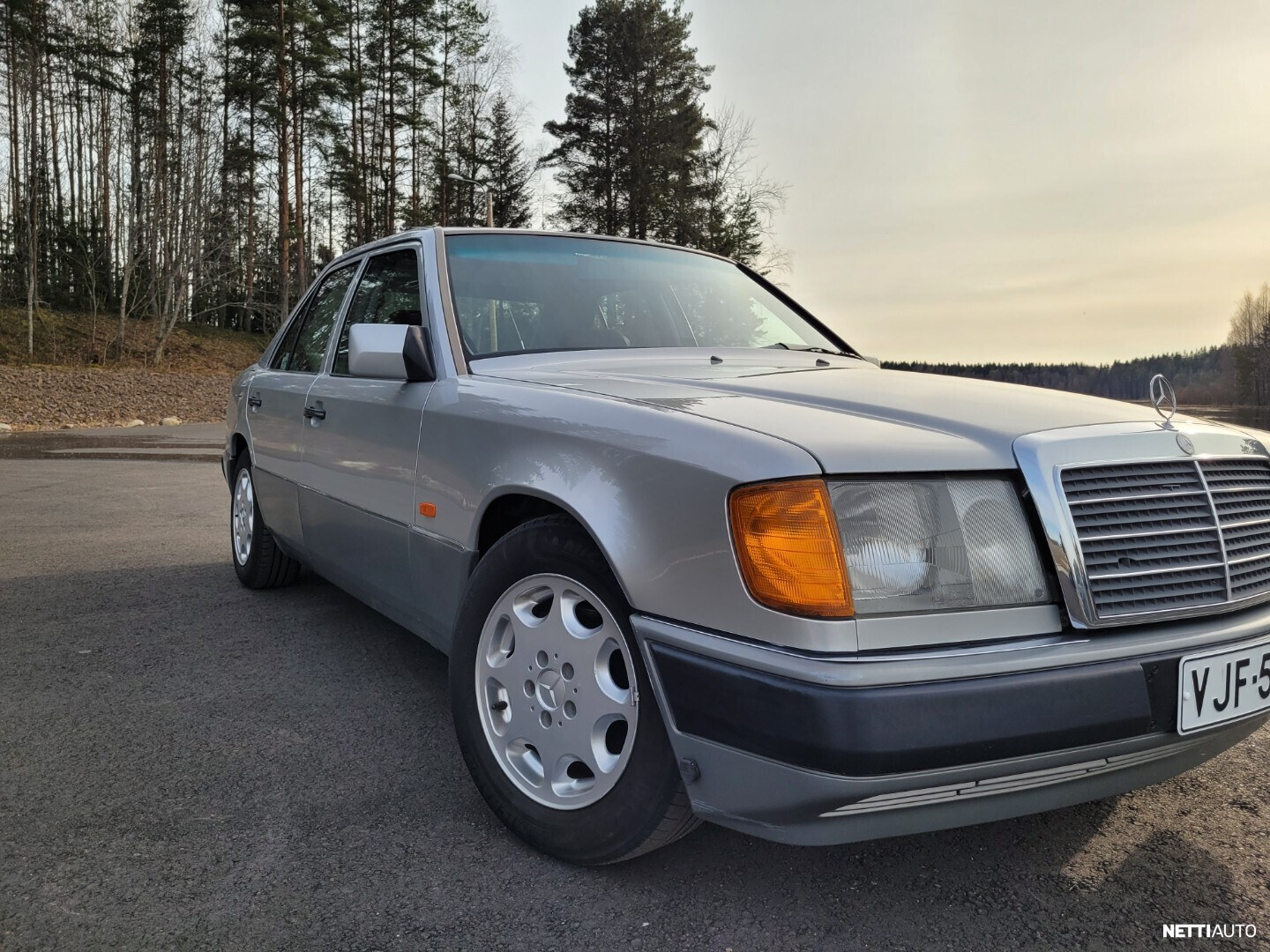 Mercedes-Benz 250
